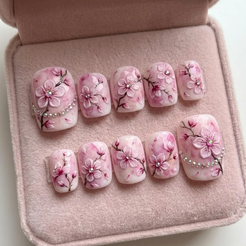 press on nails, custom press on nails, fake nails, Nails Art, stained glass nails, gold press on nails, 3d press on nails, luxury press on nails, handmade press on nails