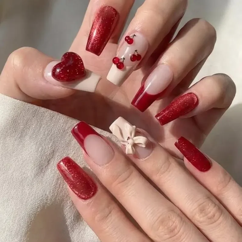 Heart Shaped Nails, Glitter Heart Nails, press on nails, custom press on nails, fake nails, Nails Art, stained glass nails, gold press on nails, 3d press on nails, luxury press on nails, handmade press on nails