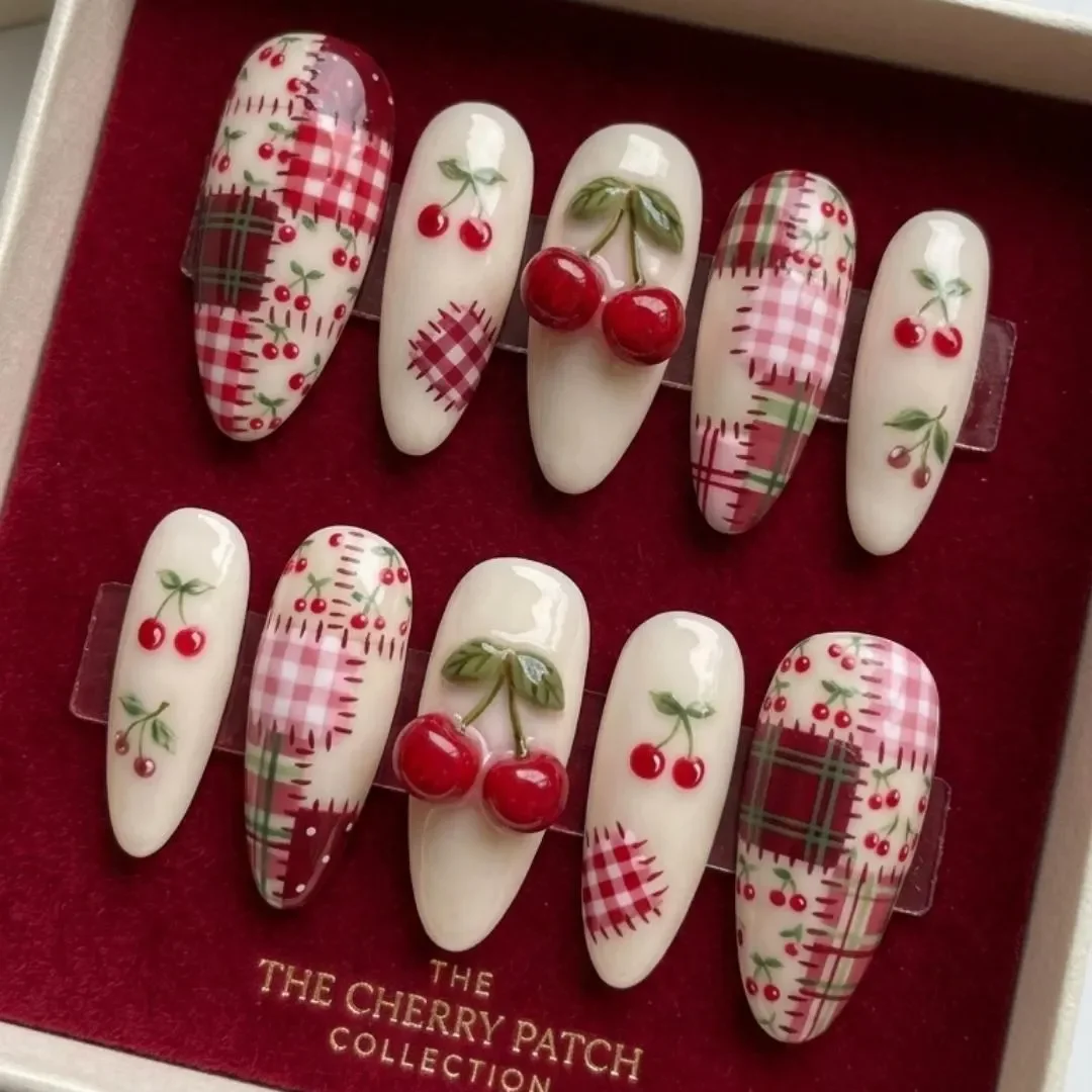 press on nails, custom press on nails, fake nails, Nails Art, stained glass nails, gold press on nails, 3d press on nails, luxury press on nails, handmade press on nails