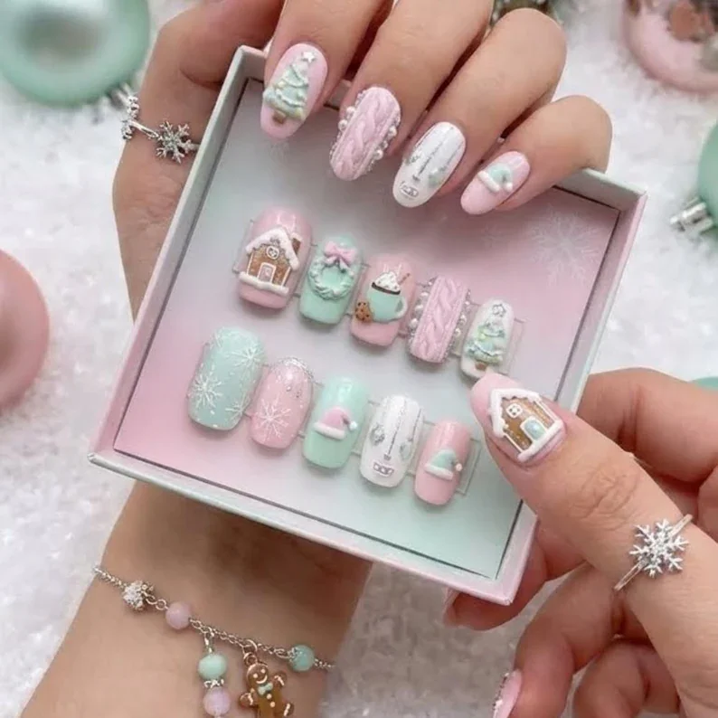 3D Christmas nails, Press-on nails, press on nails, custom press on nails, fake nails, Nails Art, stained glass nails, gold press on nails, 3d press on nails, luxury press on nails, handmade press on nails