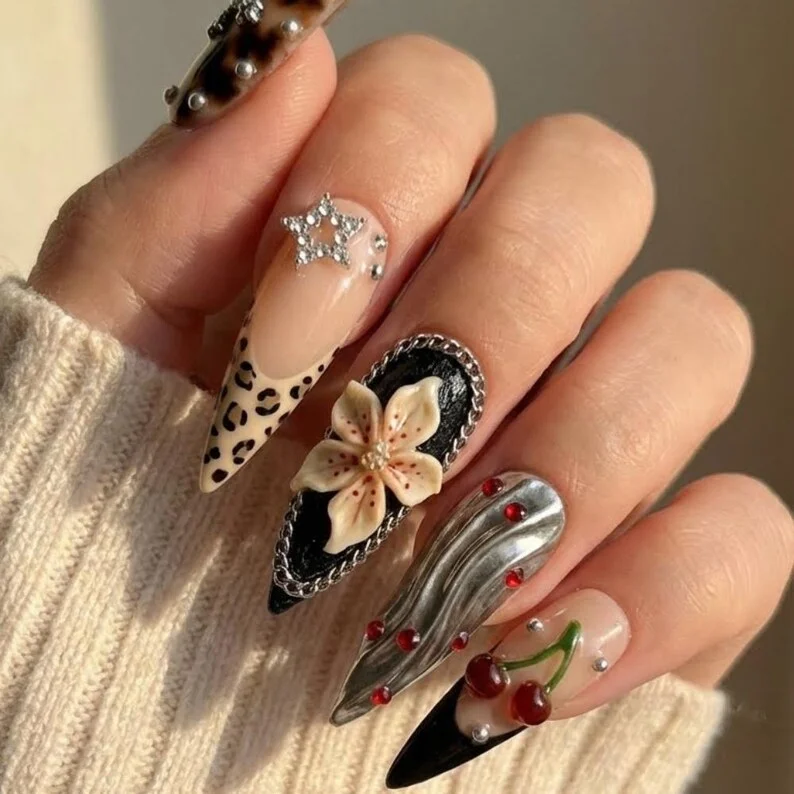 Lily Charms, Rockstar Nails, press on nails, custom press on nails, fake nails, Nails Art, stained glass nails, gold press on nails, 3d press on nails, luxury press on nails, handmade press on nails