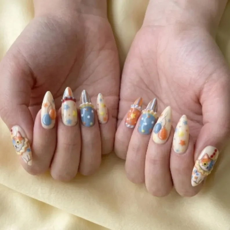 Stripes Nail Art, Cat Themed Nails, press on nails, custom press on nails, fake nails, Nails Art, stained glass nails, gold press on nails, 3d press on nails, luxury press on nails, handmade press on nails