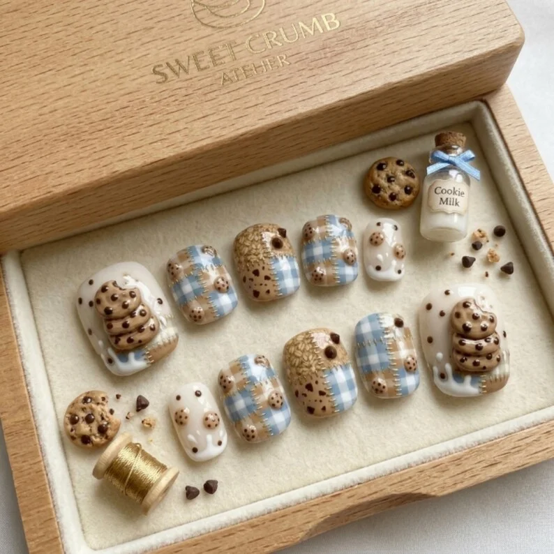 press on nails, custom press on nails, fake nails, Nails Art, stained glass nails, gold press on nails, 3d press on nails, luxury press on nails, handmade press on nails