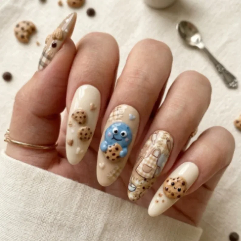 press on nails, custom press on nails, fake nails, Nails Art, stained glass nails, gold press on nails, 3d press on nails, luxury press on nails, handmade press on nails