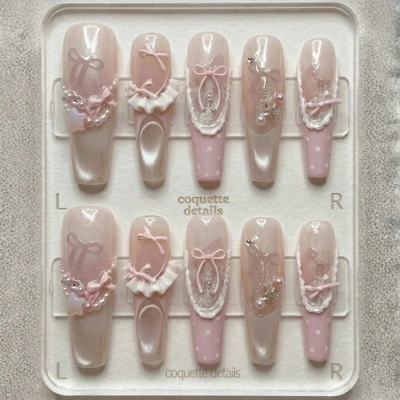 press on nails, custom press on nails, fake nails, Nails Art, stained glass nails, gold press on nails, 3d press on nails, luxury press on nails, handmade press on nails