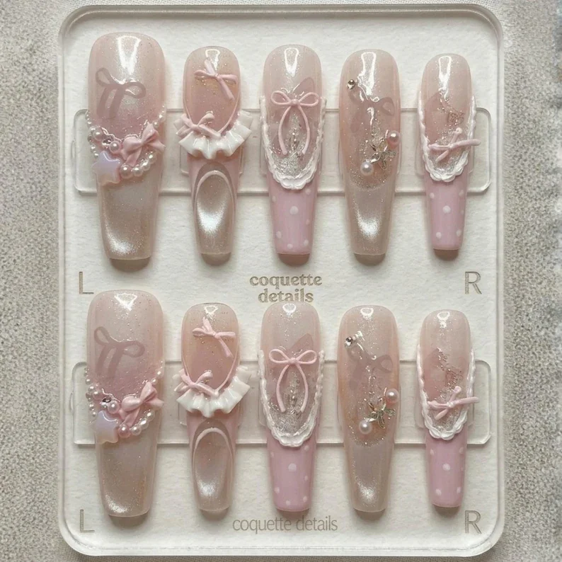 press on nails, custom press on nails, fake nails, Nails Art, stained glass nails, gold press on nails, 3d press on nails, luxury press on nails, handmade press on nails