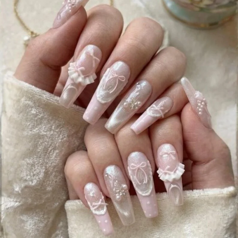 press on nails, custom press on nails, fake nails, Nails Art, stained glass nails, gold press on nails, 3d press on nails, luxury press on nails, handmade press on nails