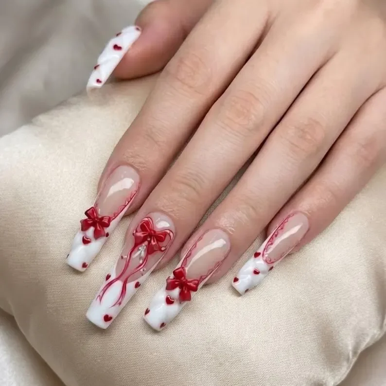 romantic luxe nails, heart nail art, press on nails, custom press on nails, fake nails, Nails Art, stained glass nails, gold press on nails, 3d press on nails, luxury press on nails, handmade press on nails