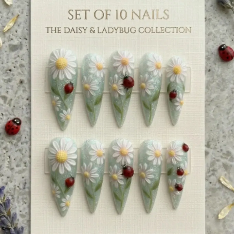 press on nails, 3D daisy nails, custom press on nails, fake nails, Nails Art, stained glass nails, gold press on nails, 3d press on nails, luxury press on nails, handmade press on nails