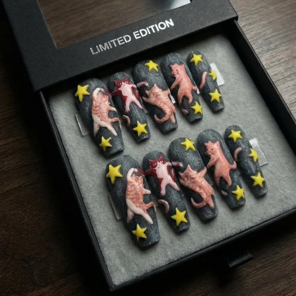 press on nails, custom press on nails, fake nails, Nails Art, stained glass nails, gold press on nails, 3d press on nails, luxury press on nails, handmade press on nails