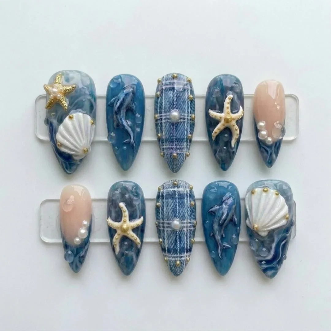 press on nails, custom press on nails, fake nails, Nails Art, stained glass nails, gold press on nails, 3d press on nails, luxury press on nails, handmade press on nails