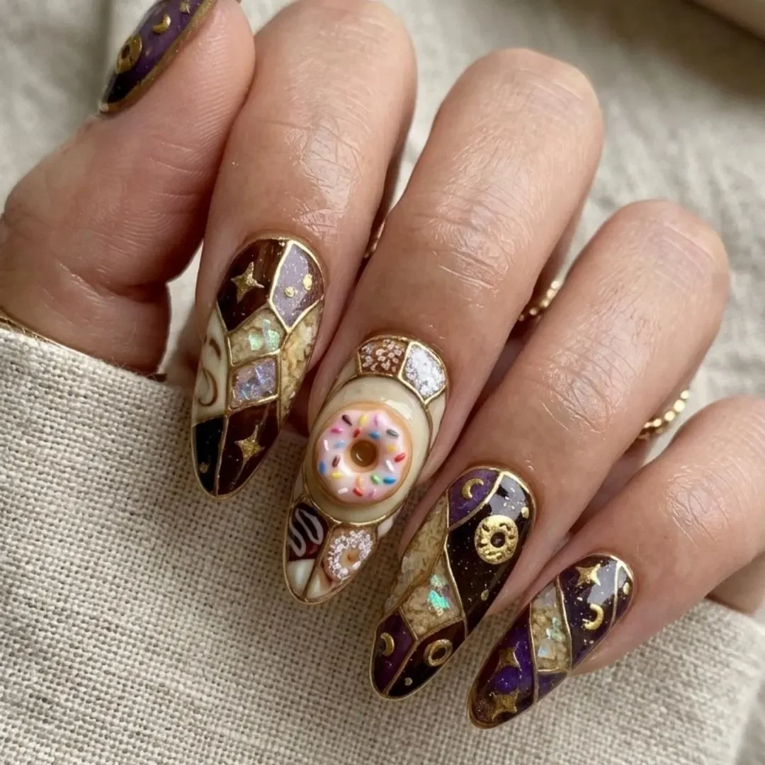 press on nails, custom press on nails, fake nails, Nails Art, stained glass nails, gold press on nails, 3d press on nails, luxury press on nails, handmade press on nails