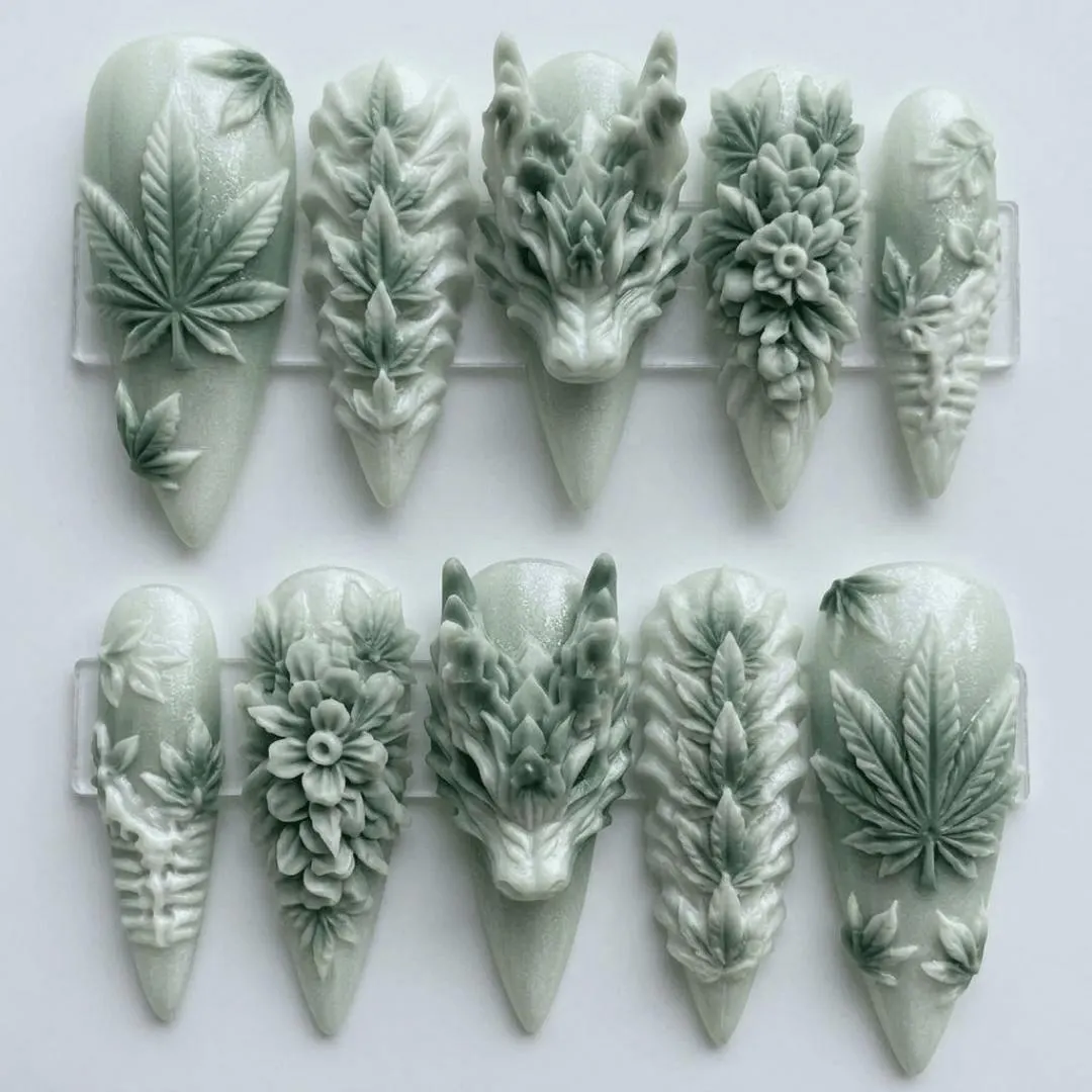 press on nails, custom press on nails, fake nails, Nails Art, stained glass nails, gold press on nails, 3d press on nails, luxury press on nails, handmade press on nails