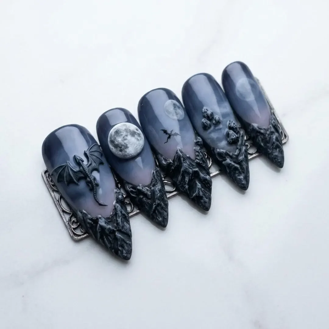 press on nails, custom press on nails, fake nails, Nails Art, stained glass nails, gold press on nails, 3d press on nails, luxury press on nails, handmade press on nails