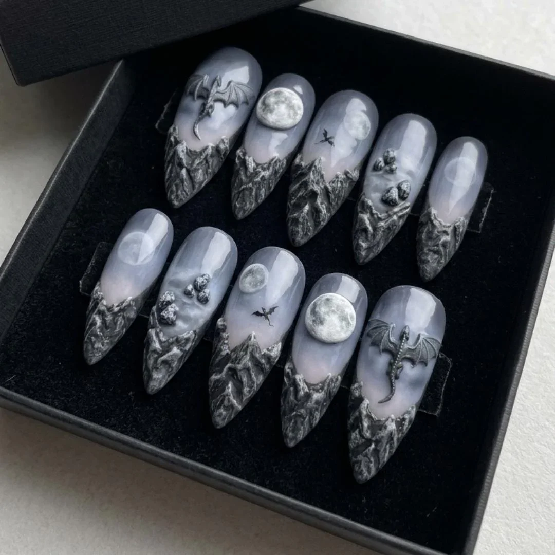press on nails, custom press on nails, fake nails, Nails Art, stained glass nails, gold press on nails, 3d press on nails, luxury press on nails, handmade press on nails