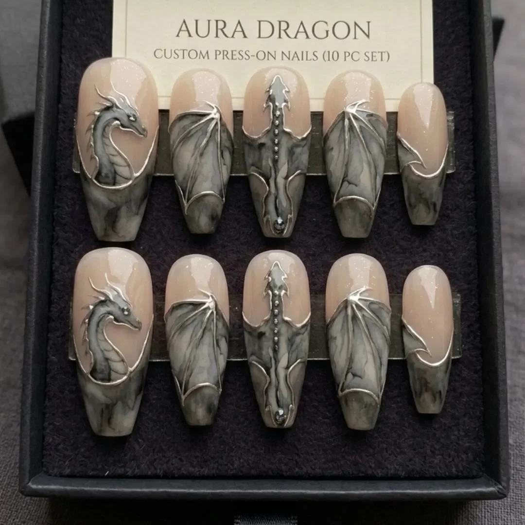 press on nails, custom press on nails, fake nails, Nails Art, stained glass nails, gold press on nails, 3d press on nails, luxury press on nails, handmade press on nails