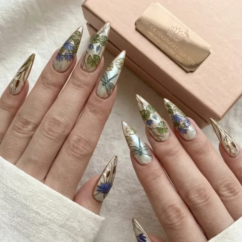 pond life nails, stained glass nails, press on nails, custom press on nails, fake nails, Nails Art, gold press on nails, 3d press on nails, luxury press on nails, handmade press on nails