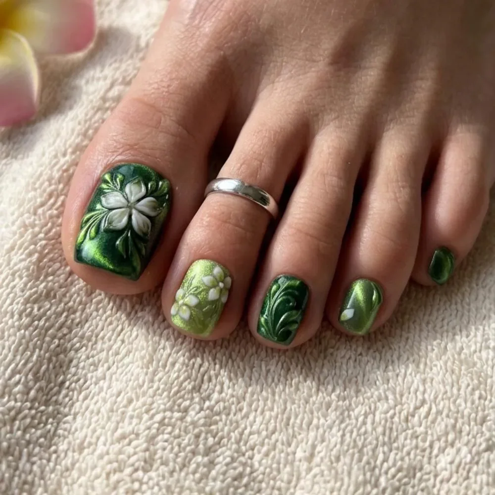 Sculpted Floral, Luxury Pedicure, press on nails, custom press on nails, fake nails, Nails Art, stained glass nails, gold press on nails, 3d press on nails, luxury press on nails, handmade press on nails
