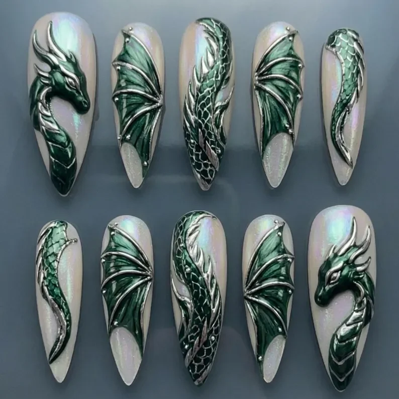 press on nails, custom press on nails, fake nails, Nails Art, stained glass nails, gold press on nails, 3d press on nails, luxury press on nails, handmade press on nails