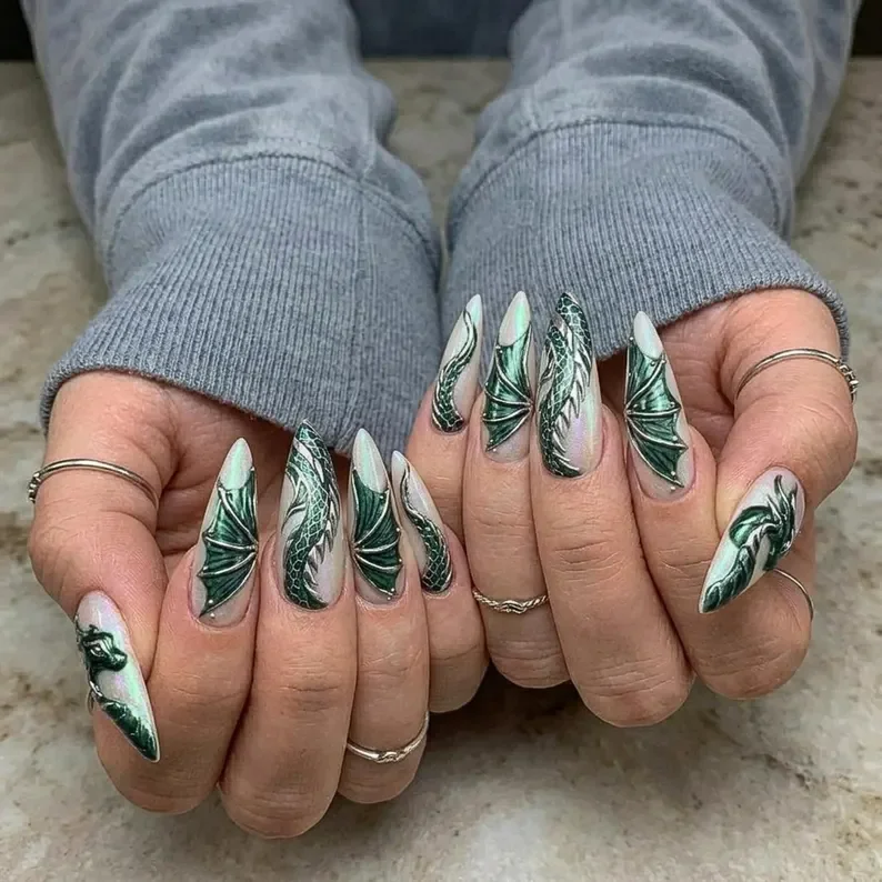 press on nails, custom press on nails, fake nails, Nails Art, stained glass nails, gold press on nails, 3d press on nails, luxury press on nails, handmade press on nails