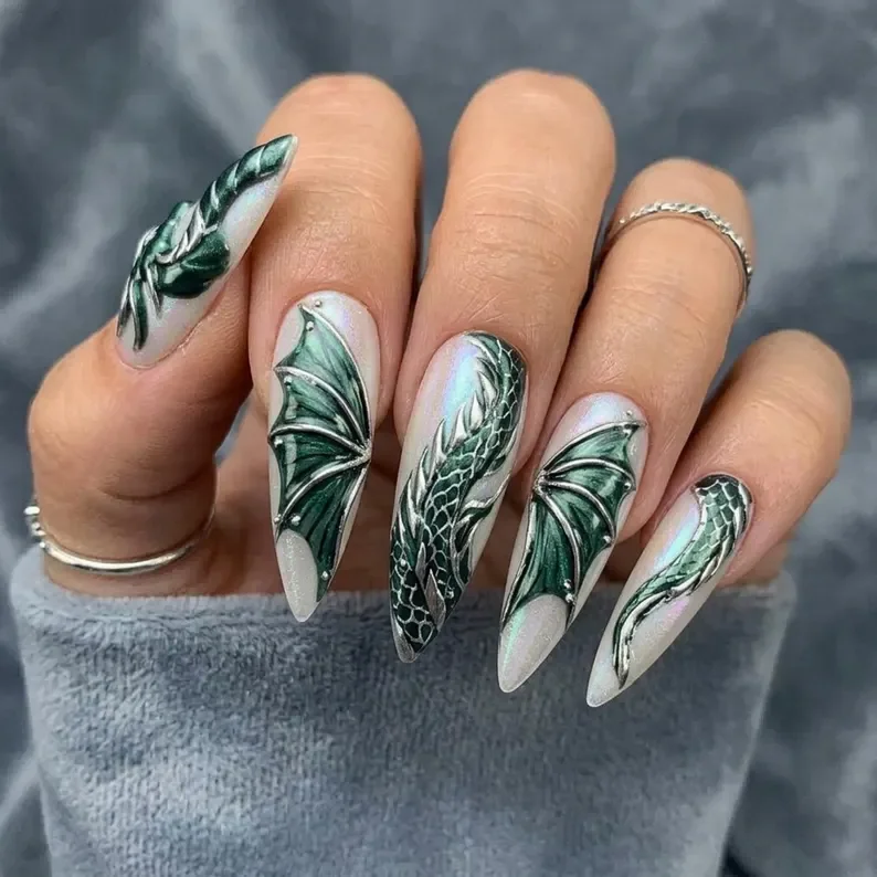 press on nails, custom press on nails, fake nails, Nails Art, stained glass nails, gold press on nails, 3d press on nails, luxury press on nails, handmade press on nails