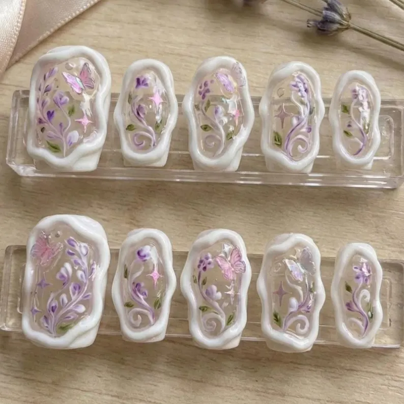 press on nails, custom press on nails, fake nails, Nails Art, stained glass nails, gold press on nails, 3d press on nails, luxury press on nails, handmade press on nails