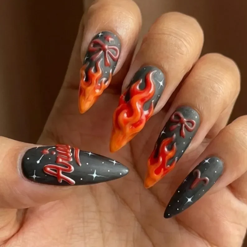 press on nails, custom press on nails, fake nails, Nails Art, stained glass nails, gold press on nails, 3d press on nails, luxury press on nails, handmade press on nails