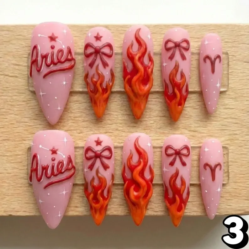 press on nails, custom press on nails, fake nails, Nails Art, stained glass nails, gold press on nails, 3d press on nails, luxury press on nails, handmade press on nails
