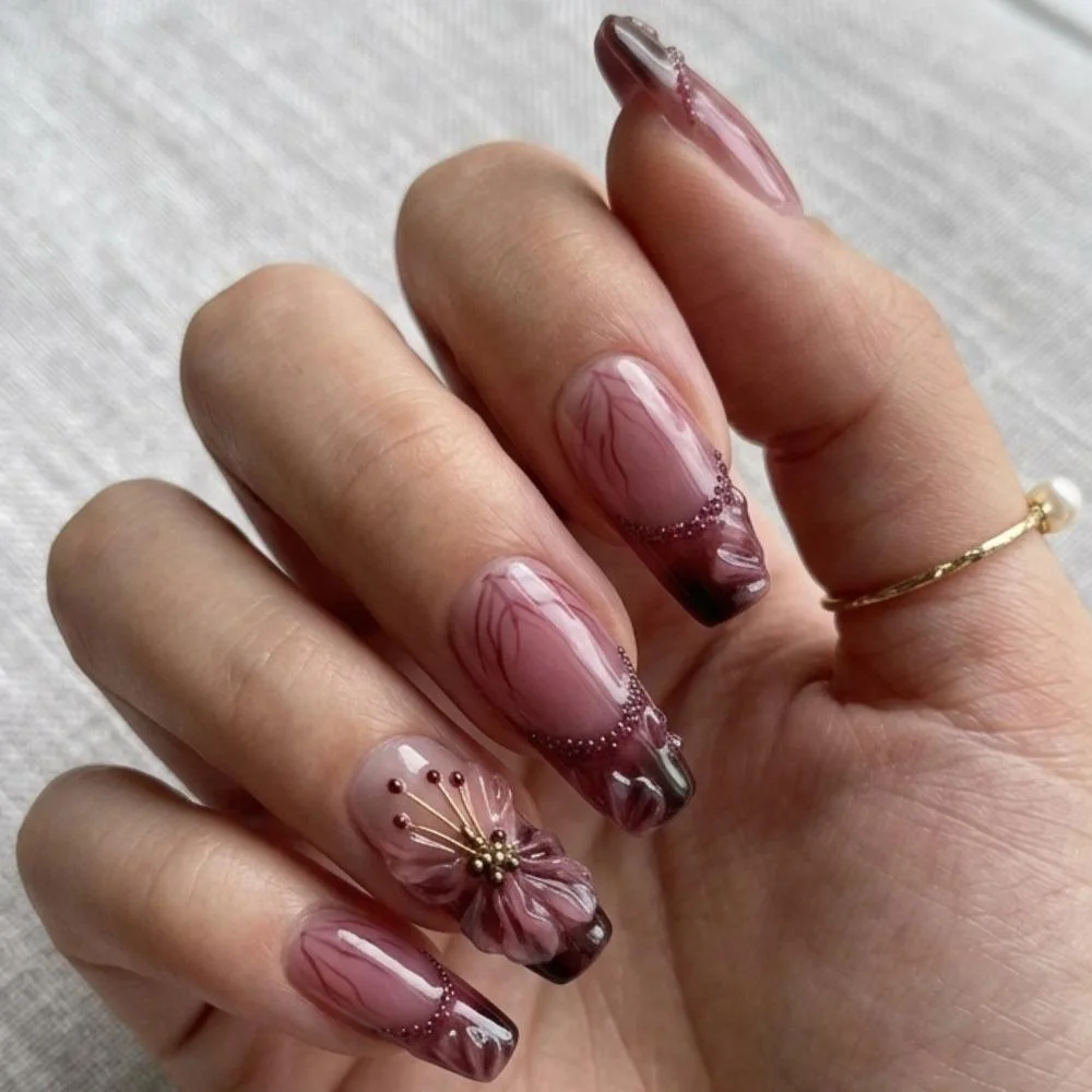 press on nails, custom press on nails, fake nails, Nails Art, stained glass nails, gold press on nails, 3d press on nails, luxury press on nails, handmade press on nails