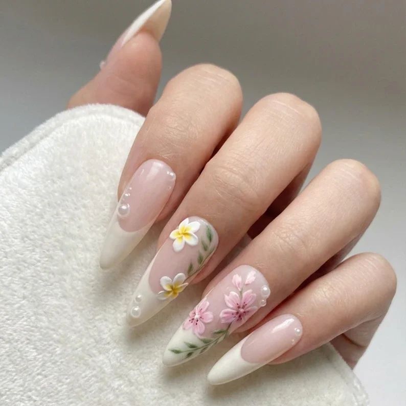French tip nails, hand-painted nails, press on nails, custom press on nails, fake nails, Nails Art, stained glass nails, gold press on nails, 3d press on nails, luxury press on nails, handmade press on nails