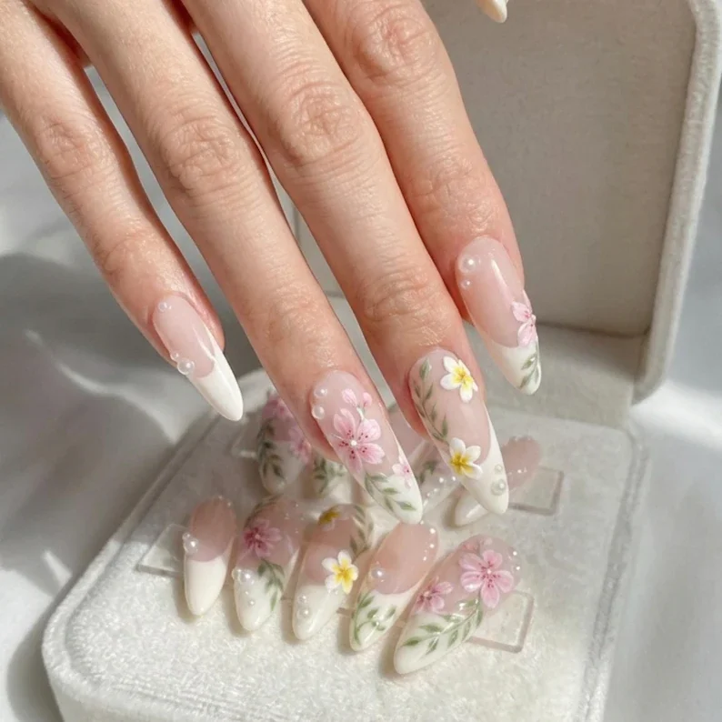 sakura nail art, plumeria nail art, press on nails, custom press on nails, fake nails, Nails Art, stained glass nails, gold press on nails, 3d press on nails, luxury press on nails, handmade press on nails