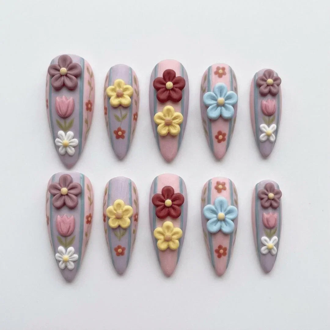 press on nails, custom press on nails, fake nails, Nails Art, stained glass nails, gold press on nails, 3d press on nails, luxury press on nails, handmade press on nails
