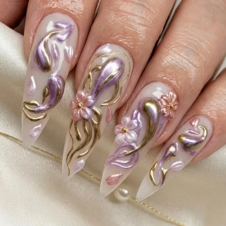 3D floral nails, molten gold nails, press on nails, custom press on nails, fake nails, Nails Art, stained glass nails, gold press on nails, 3d press on nails, luxury press on nails, handmade press on nails