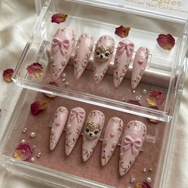 press on nails, custom press on nails, fake nails, Nails Art, stained glass nails, gold press on nails, 3d press on nails, luxury press on nails, handmade press on nails