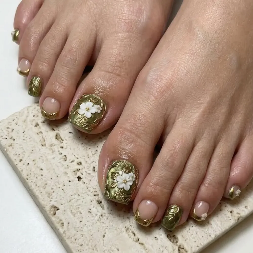 Metallic Leaf, Fairycore Pedicure, press on nails, custom press on nails, fake nails, Nails Art, stained glass nails, gold press on nails, 3d press on nails, luxury press on nails, handmade press on nails