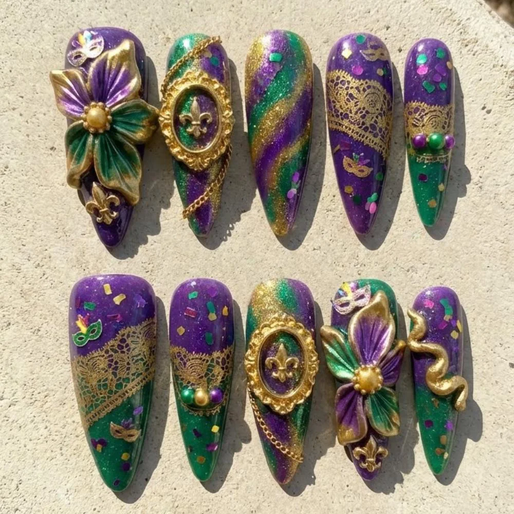 Victorian Carnival, Carnival Nail Art, press on nails, custom press on nails, fake nails, Nails Art, stained glass nails, gold press on nails, 3d press on nails, luxury press on nails, handmade press on nails