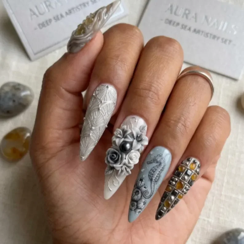 press on nails, custom press on nails, fake nails, Nails Art, stained glass nails, gold press on nails, 3d press on nails, luxury press on nails, handmade press on nails