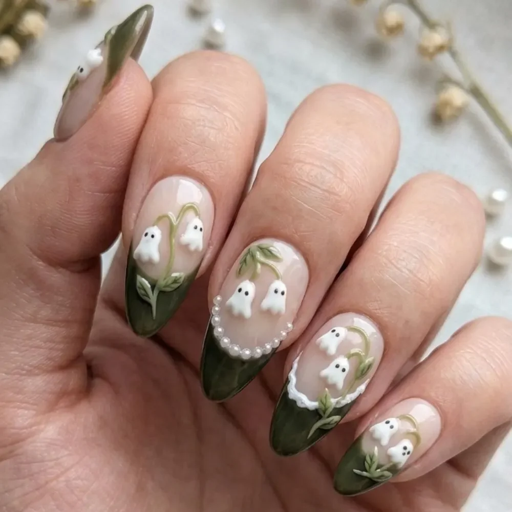 press on nails, custom press on nails, fake nails, Nails Art, stained glass nails, gold press on nails, 3d press on nails, luxury press on nails, handmade press on nails