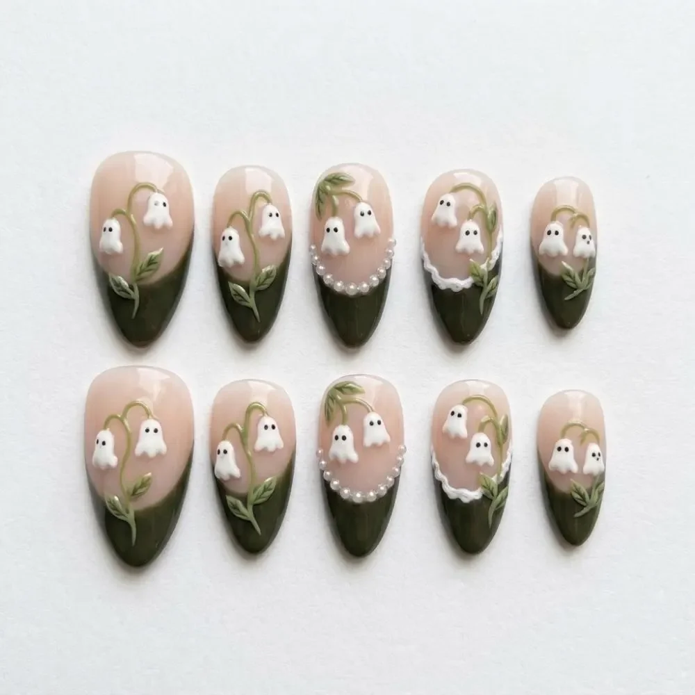 press on nails, custom press on nails, fake nails, Nails Art, stained glass nails, gold press on nails, 3d press on nails, luxury press on nails, handmade press on nails