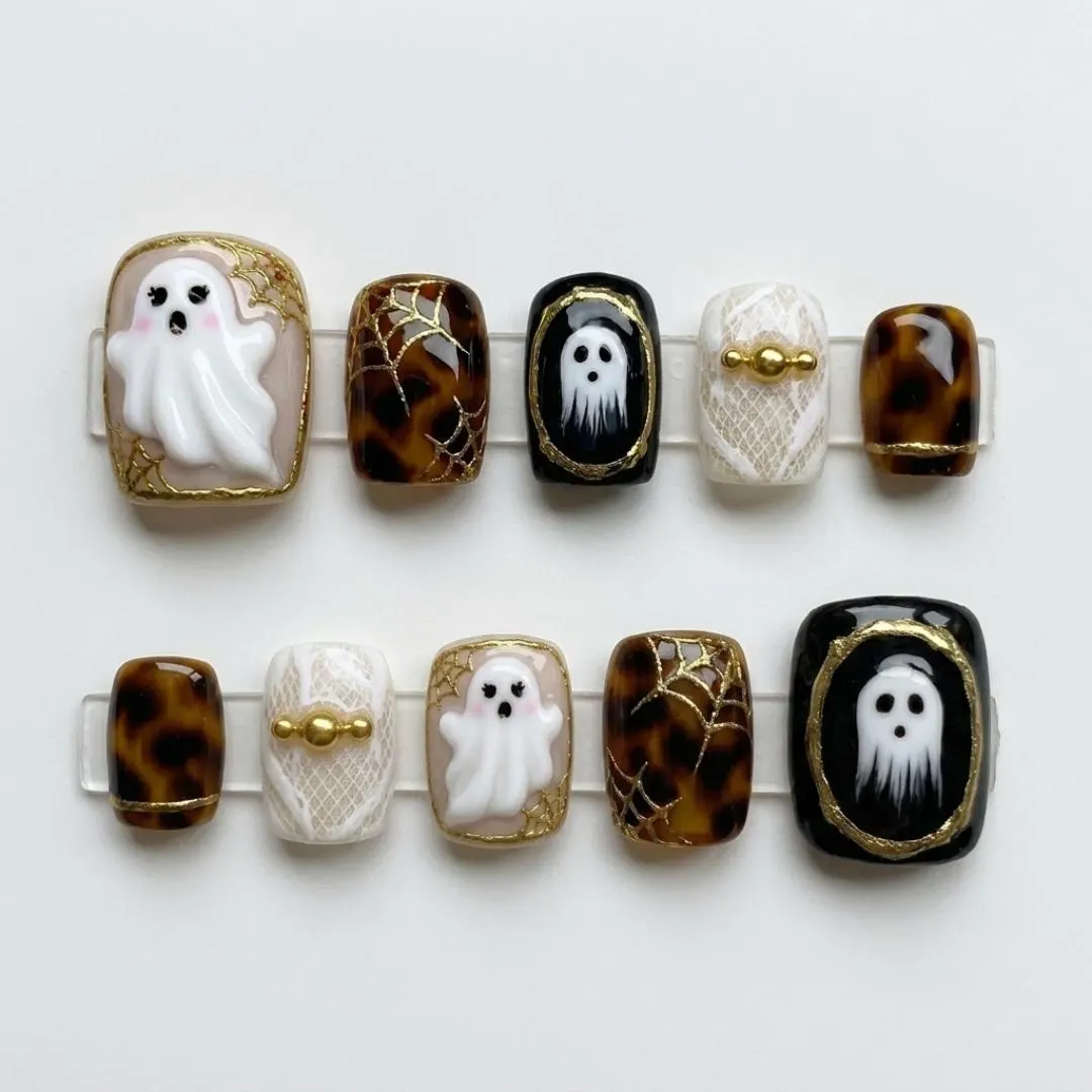press on nails, custom press on nails, fake nails, Nails Art, stained glass nails, gold press on nails, 3d press on nails, luxury press on nails, handmade press on nails