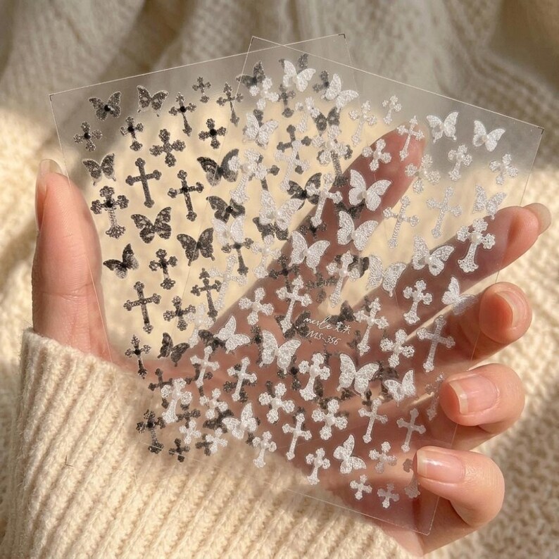 press on nails, custom press on nails, fake nails, Nails Art, stained glass nails, gold press on nails, 3d press on nails, luxury press on nails, handmade press on nails
