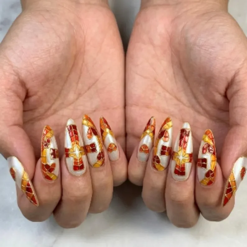 press on nails, custom press on nails, fake nails, Nails Art, stained glass nails, gold press on nails, 3d press on nails, luxury press on nails, handmade press on nails