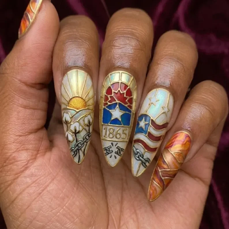 press on nails, custom press on nails, fake nails, Nails Art, stained glass nails, gold press on nails, 3d press on nails, luxury press on nails, handmade press on nails