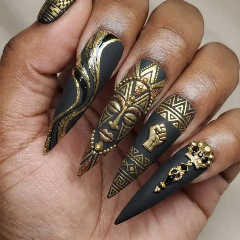 Press On Nails, Luxury Solidarity, press on nails, custom press on nails, fake nails, Nails Art, stained glass nails, gold press on nails, 3d press on nails, luxury press on nails, handmade press on nails