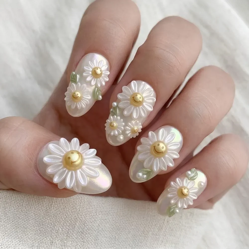 press on nails, custom press on nails, fake nails, Nails Art, stained glass nails, gold press on nails, 3d press on nails, luxury press on nails, handmade press on nails