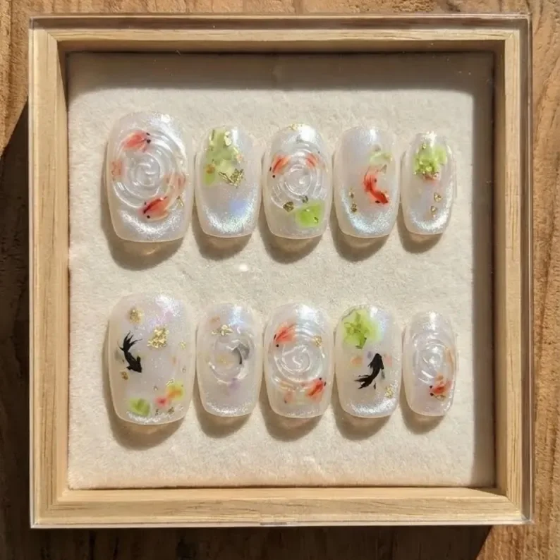 3D goldfish nails, pond press on, press on nails, custom press on nails, fake nails, Nails Art, stained glass nails, gold press on nails, 3d press on nails, luxury press on nails, handmade press on nails
