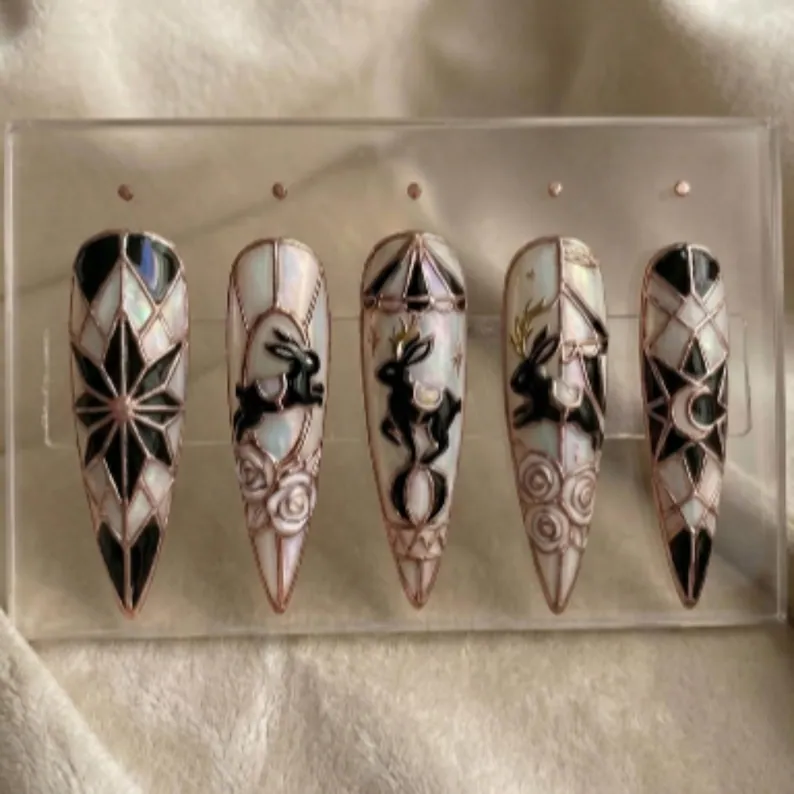press on nails, custom press on nails, fake nails, Nails Art, stained glass nails, gold press on nails, 3d press on nails, luxury press on nails, handmade press on nails