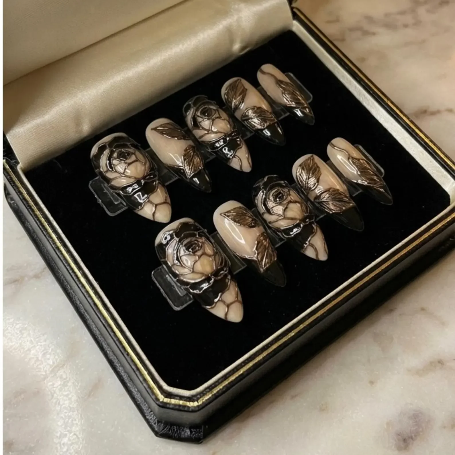 Black Gold Nails, Dark Academia, press on nails, custom press on nails, fake nails, Nails Art, stained glass nails, gold press on nails, 3d press on nails, luxury press on nails, handmade press on nails