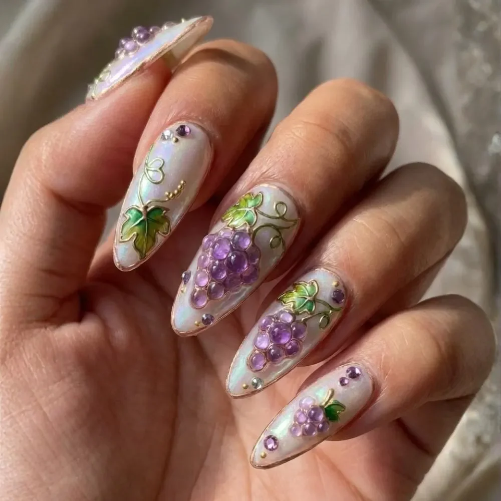 press on nails, custom press on nails, fake nails, Nails Art, stained glass nails, gold press on nails, 3d press on nails, luxury press on nails, handmade press on nails