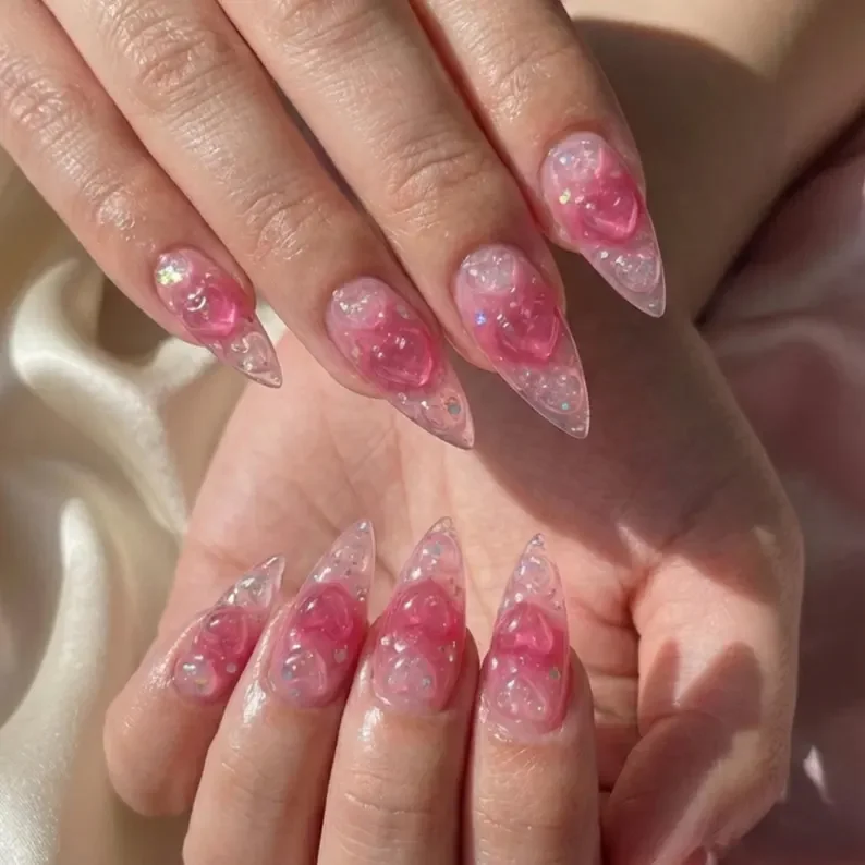 heart nail art, glossy press ons, press on nails, custom press on nails, fake nails, Nails Art, stained glass nails, gold press on nails, 3d press on nails, luxury press on nails, handmade press on nails